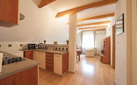 Apartmant & Room Bruna